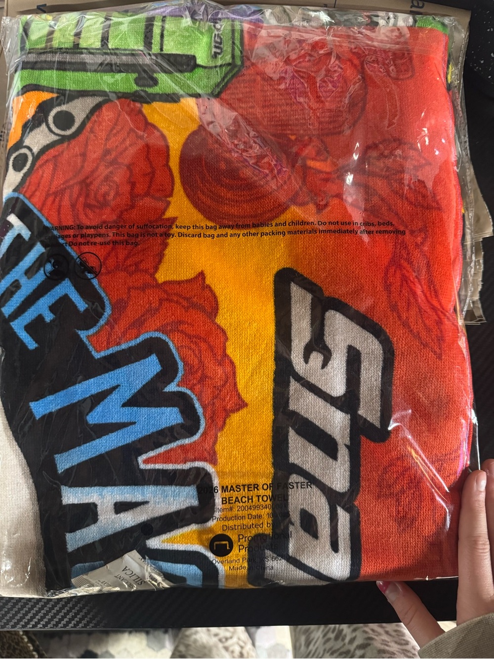 Snap on large Beach Towel Graphic  - Multicolor